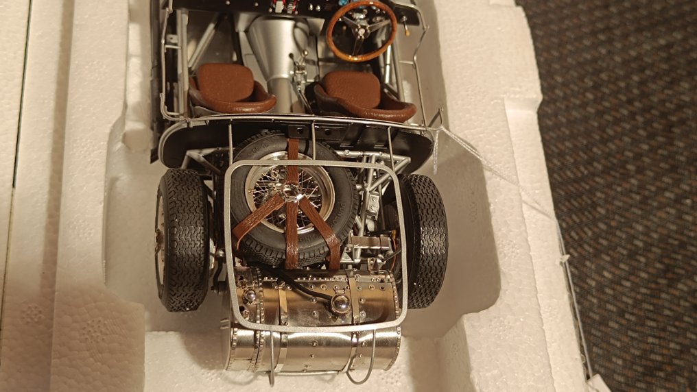 CMC 1:18 - Modellino di auto - Chassis Maserati 300 S. 1956 #3.2