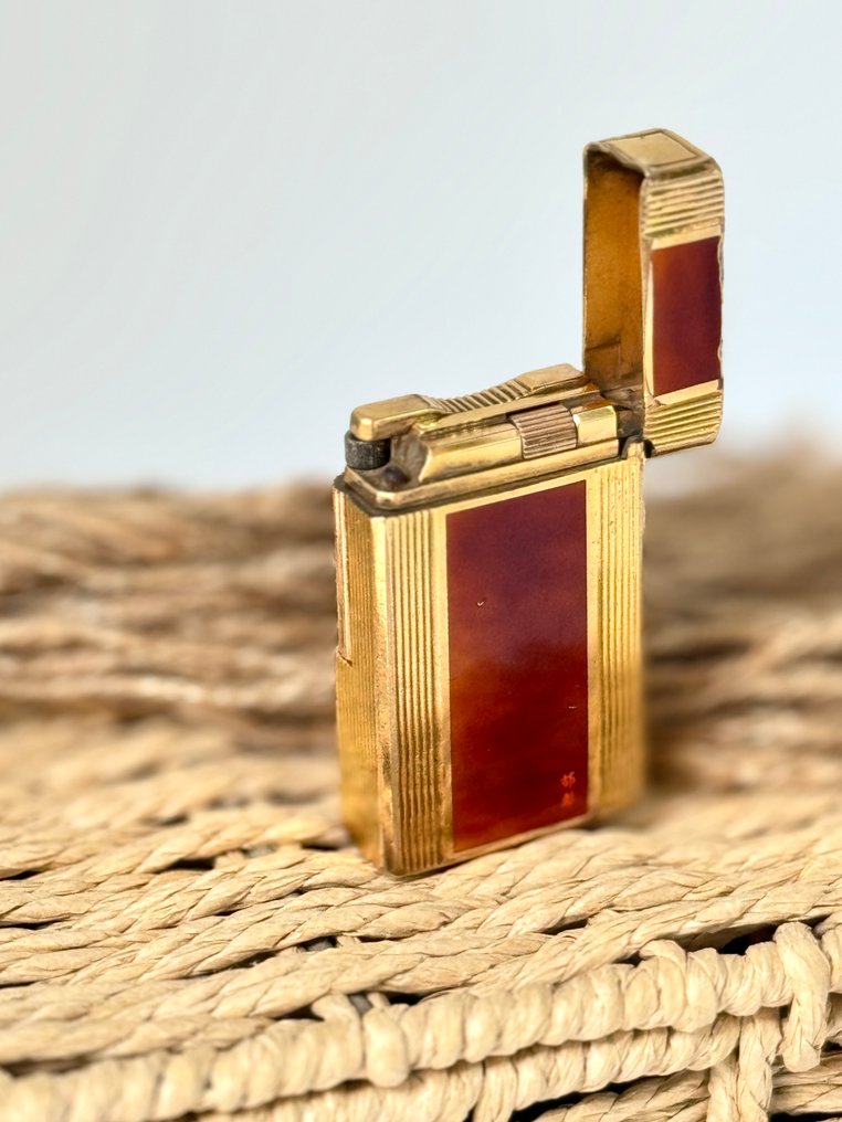 S.T. Dupont - Line 1 Laque de chine - Fără preț de rezervă - Brichetă de buzunar - Placat cu aur #1.0