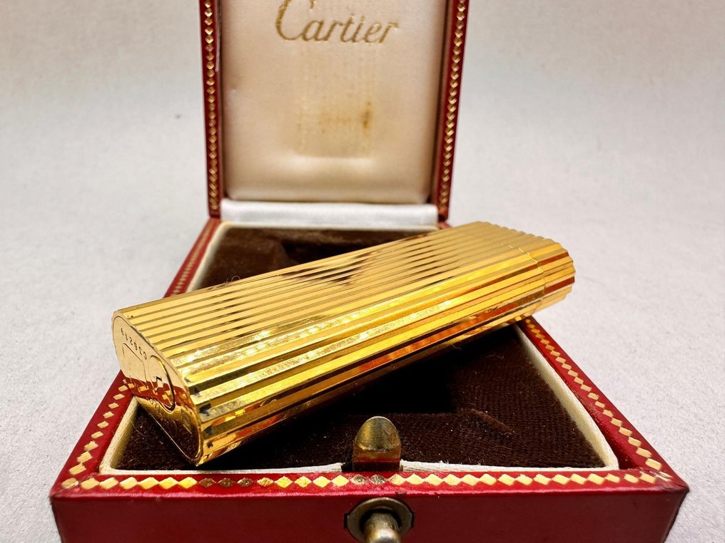 Cartier - Isqueiro - Banhado a ouro #1.0