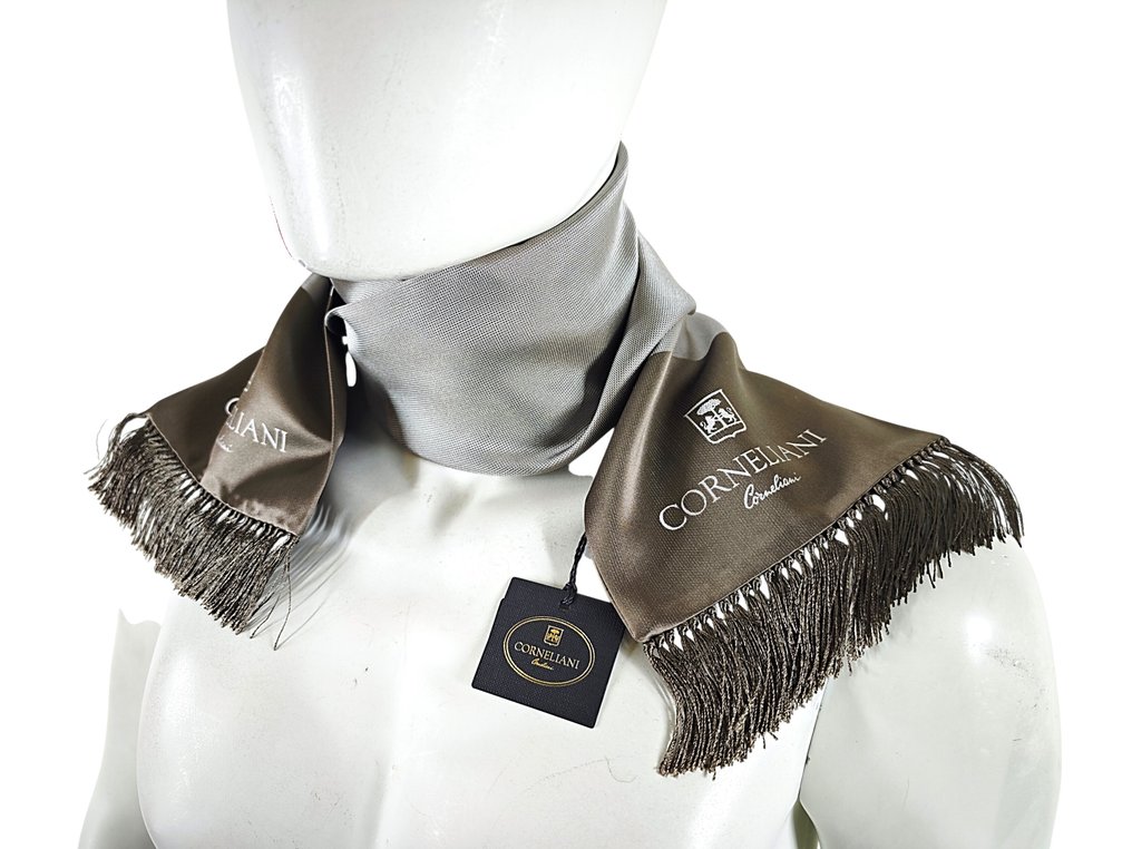 Corneliani - NEW, 100% Silk - Écharpe #2.1