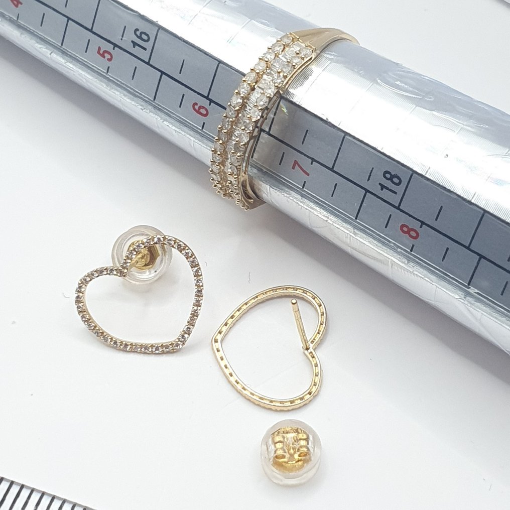 沒有保留價 - 兩件珠寶套裝 - 18 克拉 黃金 - 0.72ct. tw. 鉆石 (天然) #4.3