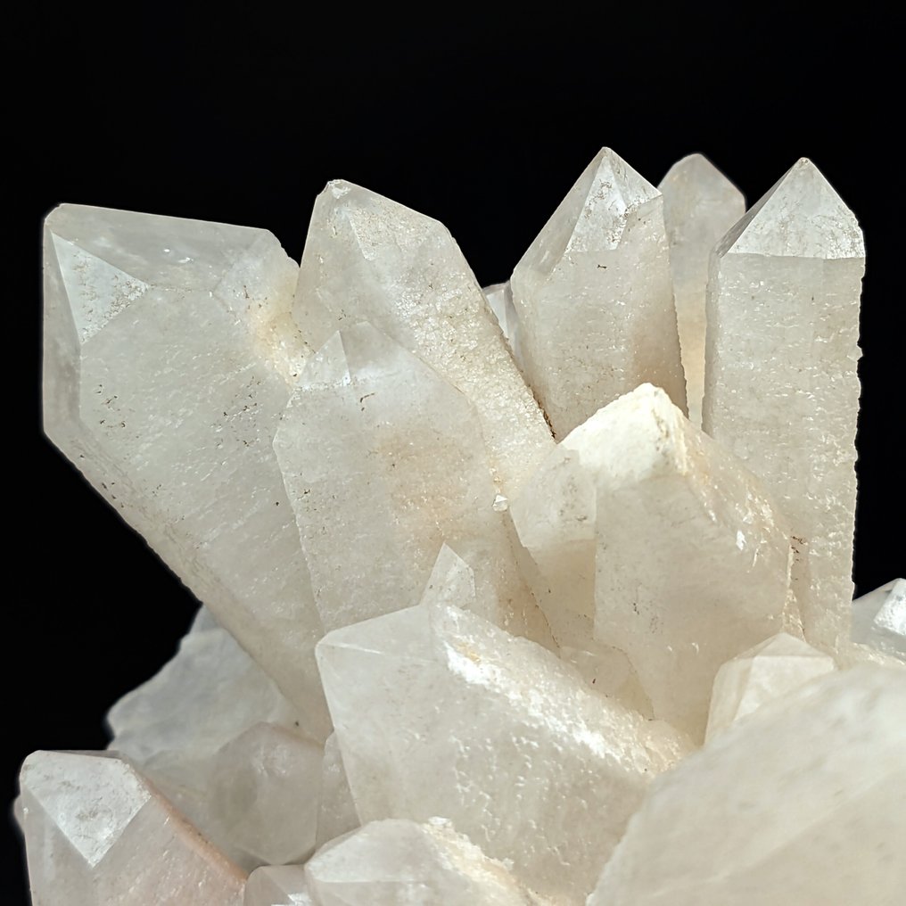 ΟΜΟΡΦΟ σύμπλεγμα από λαμπερό γαλακτώδη χαλαζία. Κρύσταλλοι στη μήτρα - Ύψος: 131 mm - Πλάτος: 110 mm- 856 g #2.1