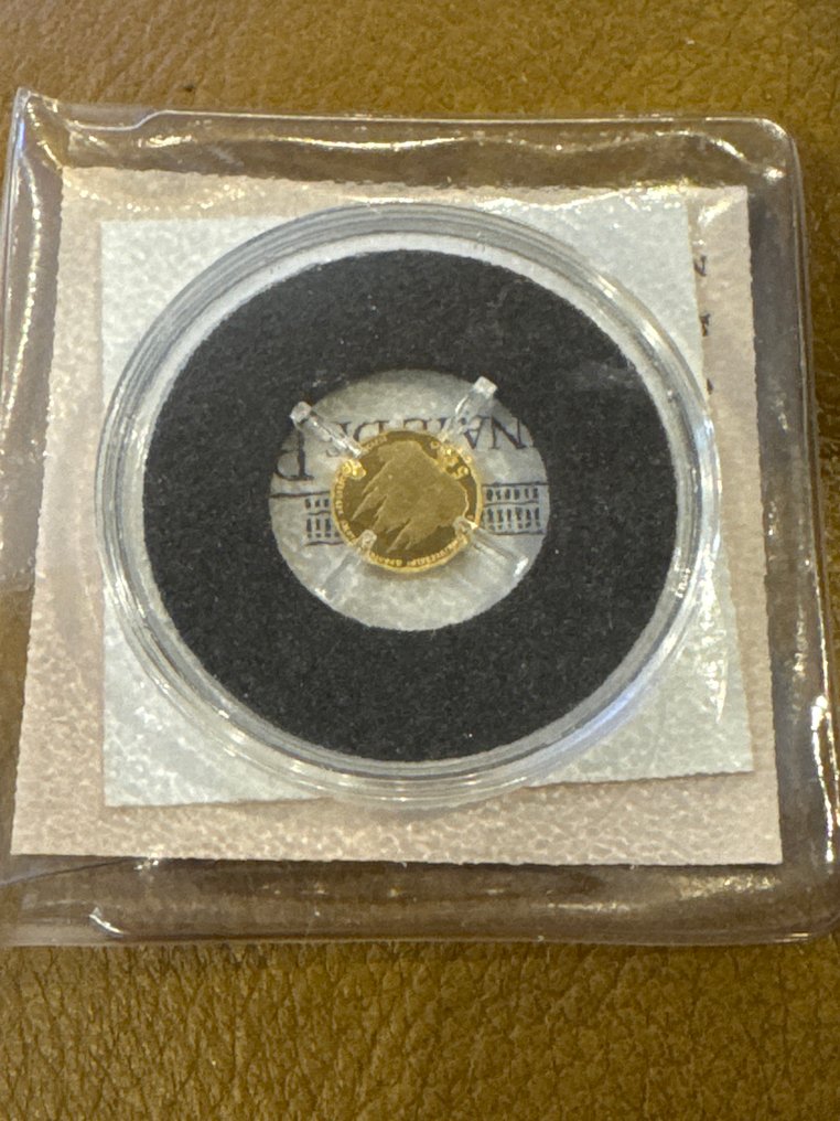 Frankrijk. 2010 "1100 Jahre Abtei Cluny" 0,5g (.999) mit CoA (Zonder Minimumprijs) #2.1