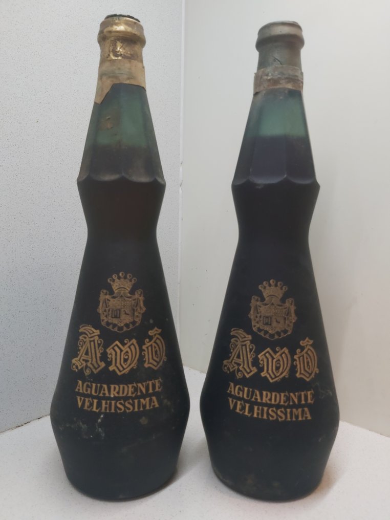 Avó - Aguardente Velhíssima - b. 1970s, 1980s - n/a (75cl) - 2 bottles #1.0
