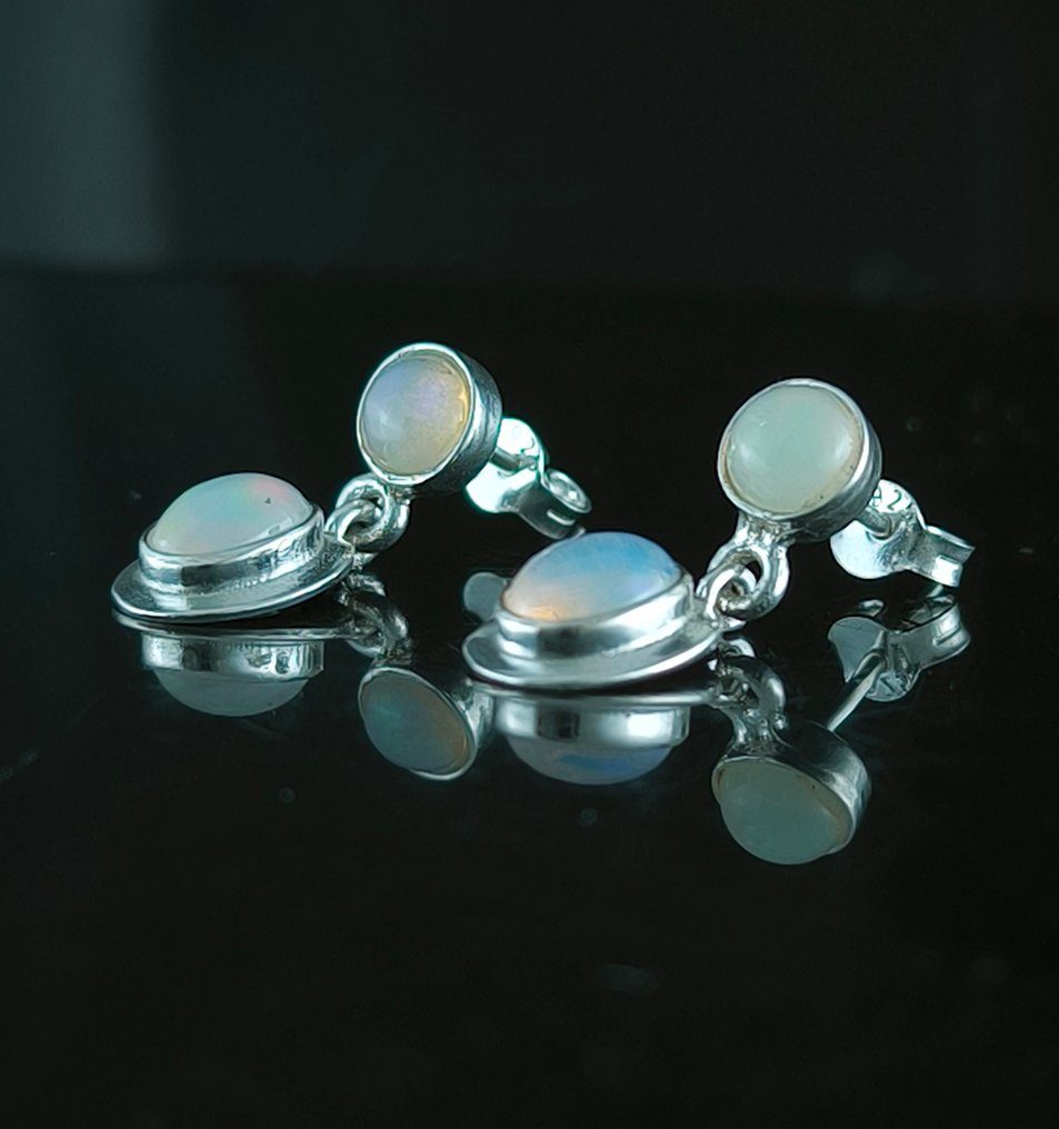 Opal Sterling Silver Earrings - Height: 20 mm - Width: 8 mm- 2.66 g - (2) #4.3