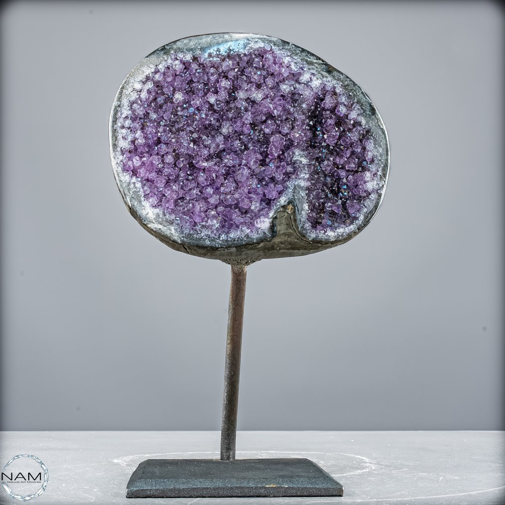 Ηρεμία και διαύγεια σε βιολετί λάμψη – κομψή αμέθυστος σε βάση Εκλεπτυσμός και φύση ενωμένοι, από την Ουρουγουάη.- 2000.17 g #2.1