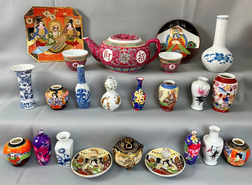 主題系列 - 中国和日本瓷器 - Div. merken #1.0