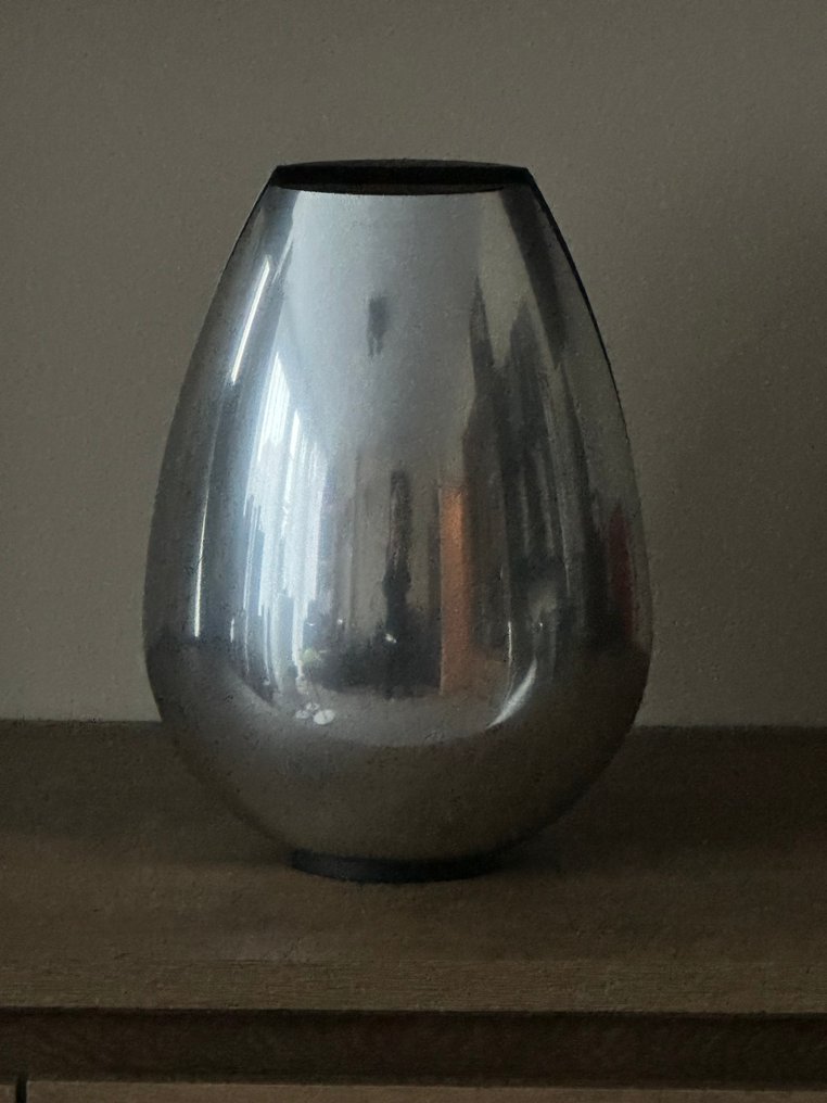 Bang & Olufsen - Beolab Subwoofer 11 "De Tulp" Conjunto de altavoces de subwoofer #2.1