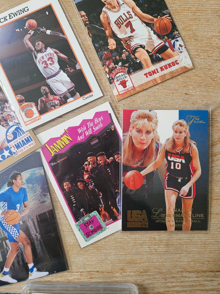 Upper Deck Michael Jordan, Kobe Bryant, Toni Kukoc Autographed card, Insert card, Rookie card, Parallel card, Graded card - 150 Card - Excellent (EX) #3.2