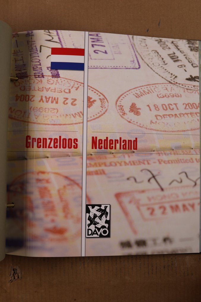 Netherlands 2000/2011 - 3 empty DAVO luxury (proof) albums + cassettes #2.1