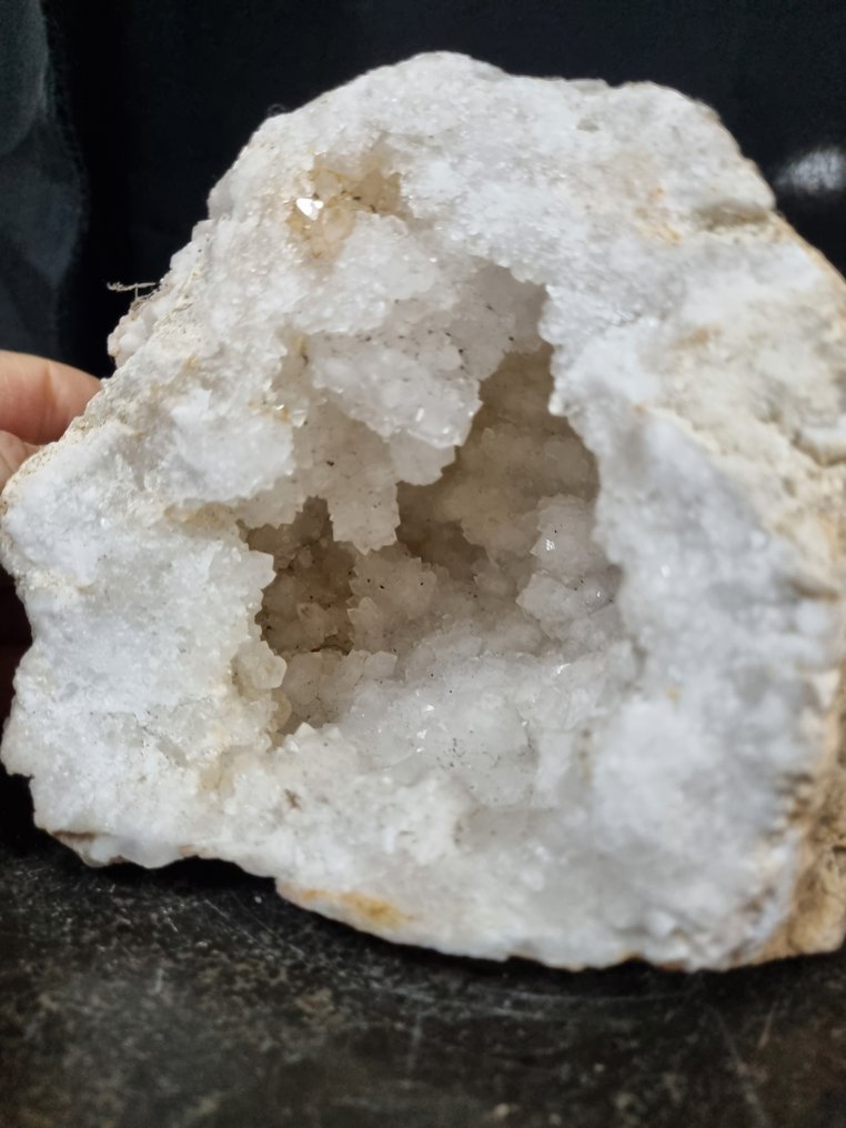 Cuarț Geode de cuarț mare HQ - Înălțime: 140 mm - Lățime: 122 mm- 1480 g #3.2