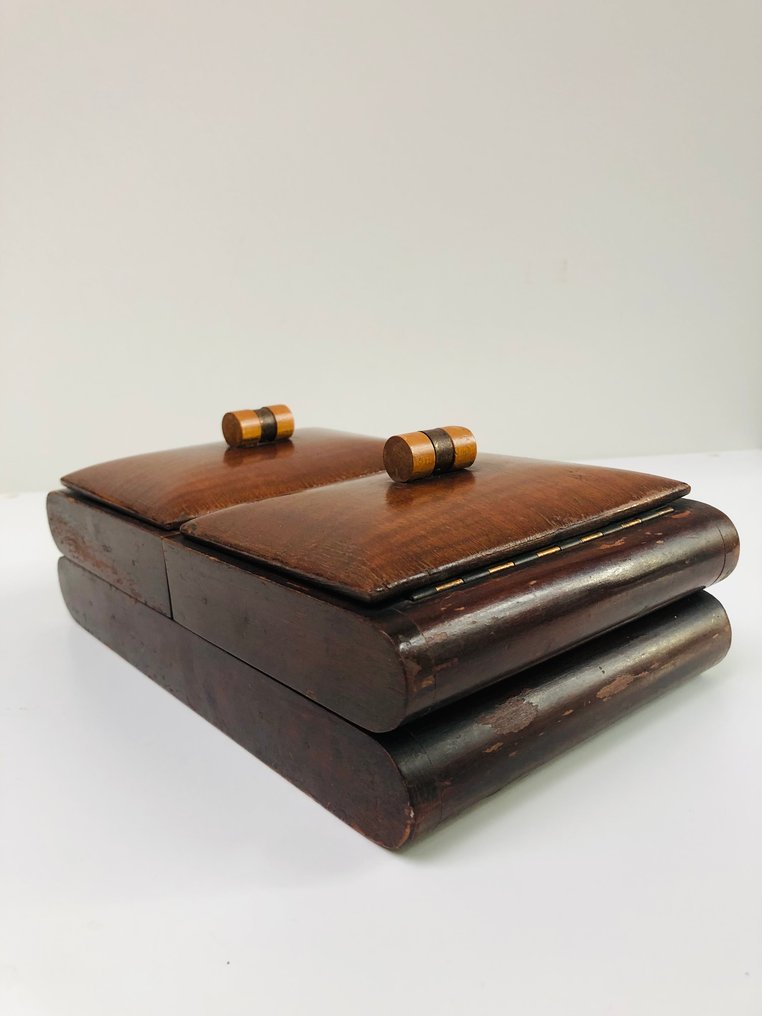 Smykkeskrin - Træ, Metal, Messing #1.0