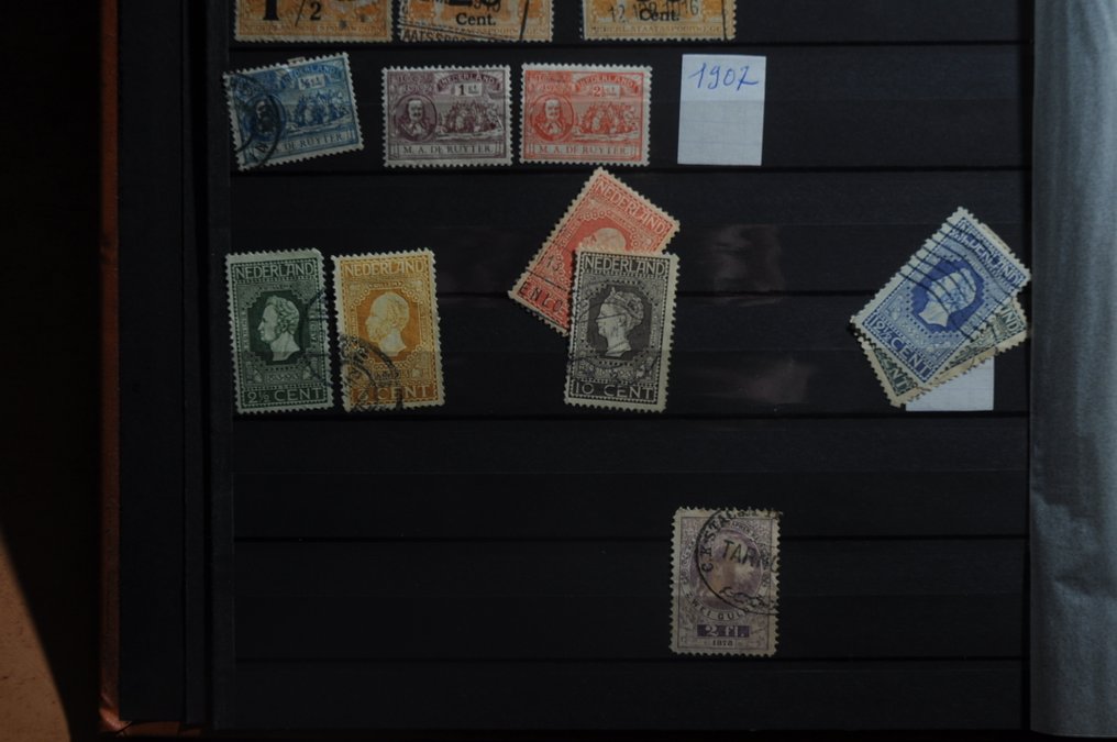 Netherlands 1852/2000 - Collection starting from classical in a thick stockbook. #4.3