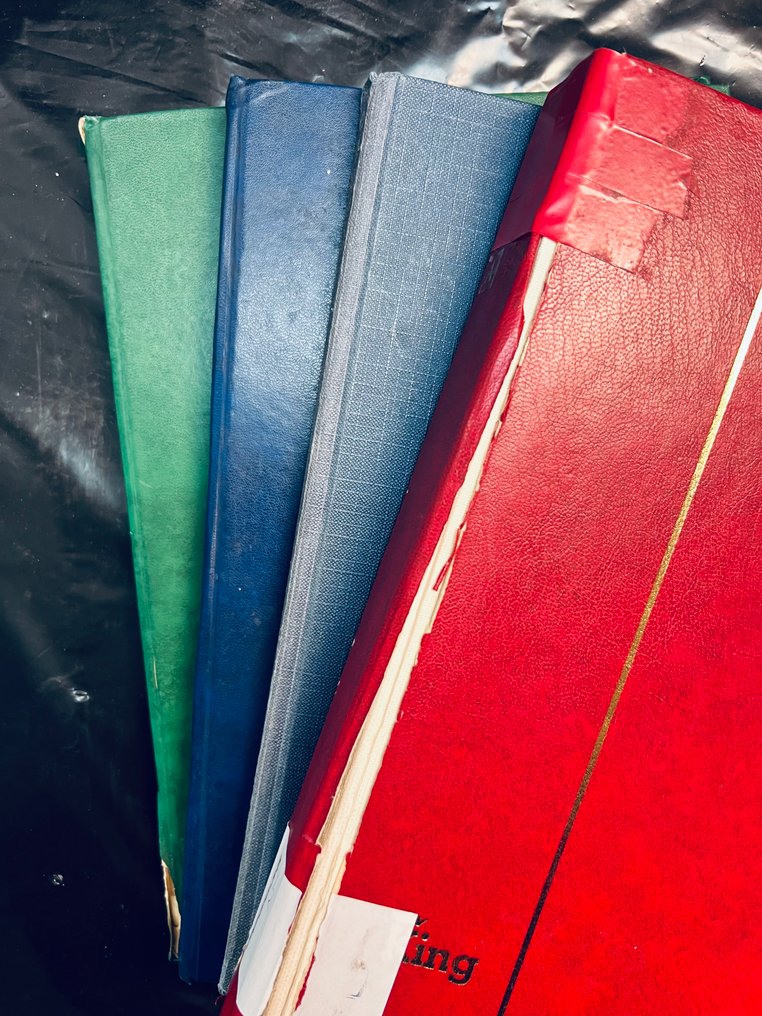 Lumea - Cercetător Austria în 4 albume #1.0