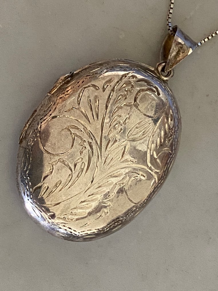 Senza Prezzo di Riserva - Collana con ciondolo Argento #1.0