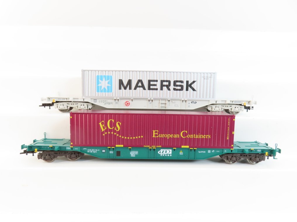 Fleischmann H0 - 99 5246 - Σετ τρένου μοντελισμού μεταφοράς εμπορευμάτων (1) - Σετ διπλού φορτίου με 4-άξονες container μεταφορικά μέσα με φορτίο και επάνω γράμματα «Maersk» και - NS, NMBS #1.0