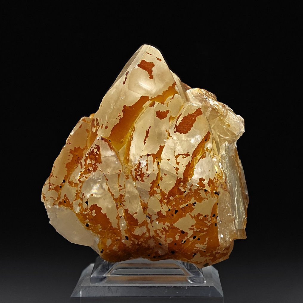 White calcite covered by limonite, shiny, Sardinia. Crystals on matrix - Height: 56 mm - Width: 55 mm- 205 g #2.1