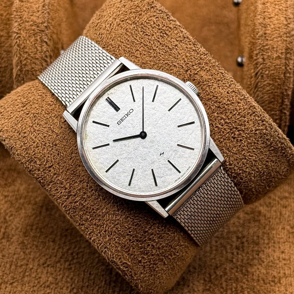 Seiko - 縁光 (Enkō) – Framed Light - No Reserve Price - 2220-0430 - Men - 1977 #4.3