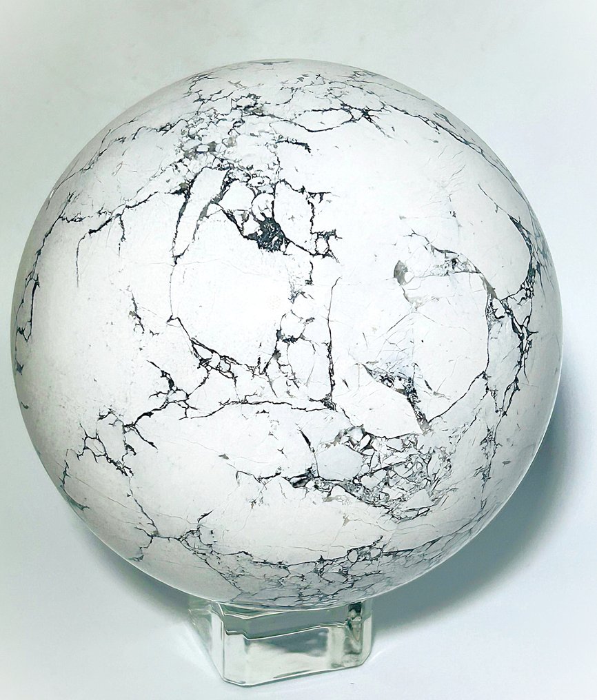 Ηρεμιστική σφαίρα Howlite – Λίθος Ειρήνης & Συναισθηματικής Ισορροπίας - Ø 113mm- 2270 g - (1) #3.2