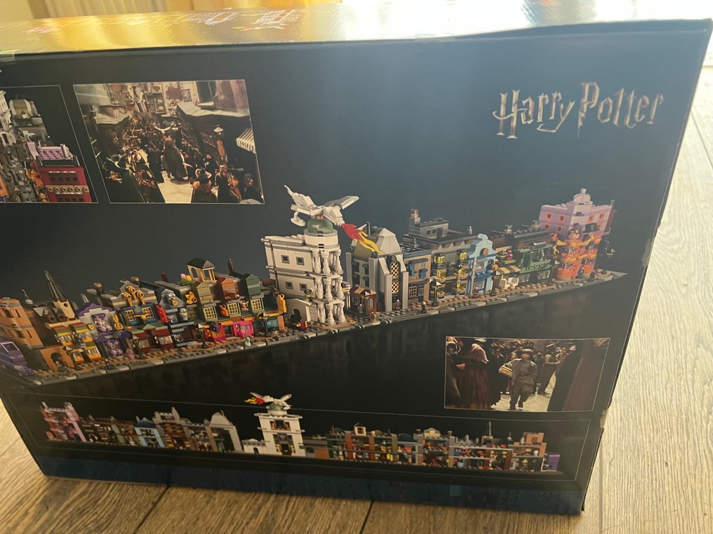 LEGO Set - 76444 - Harry Potter - Diagon Alley #1.0