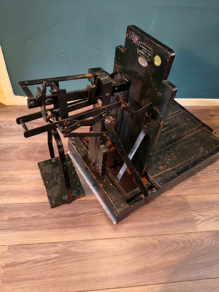 Balance or scale - Wrought iron - Decorative scale #4.3