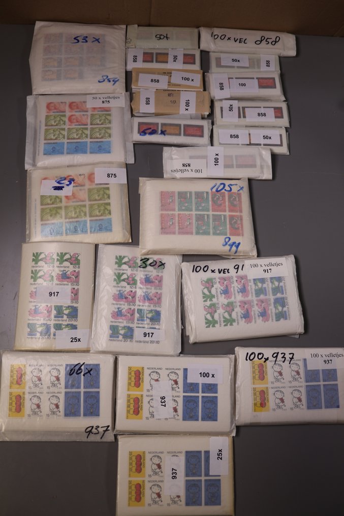 Netherlands 1965/1975 - Large lot in bundles in box. - Tussen NVPH 854 - 1083 #1.0