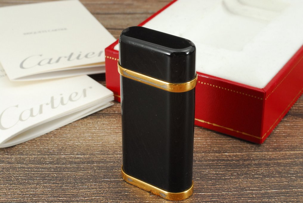 Cartier - Oval Godron Gas Lighter - Αναπτήρας τσέπης - Επιχρυσωμένο, βερνίκι Brack. #3.2