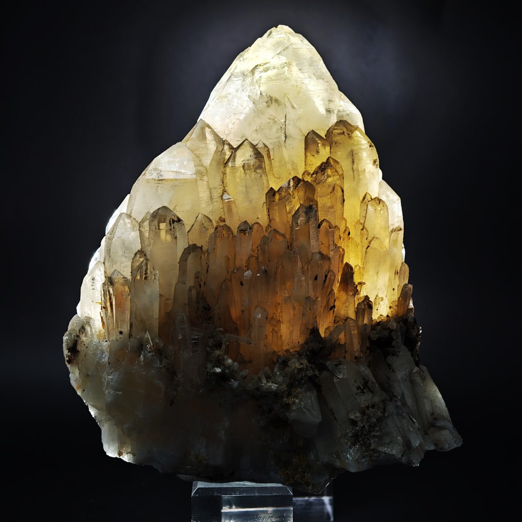 ΕΝΟΡΜΕ, ΚΟΥΑΡΖΟ ΑΛΠΙΝΟ με ΦΑΝΤΑΣΜΑ, 19 εκ., ΙΤΑΛΙΑ Κρύσταλλοι στη μήτρα - Ύψος: 189 mm - Πλάτος: 160 mm- 1.66 kg #4.3