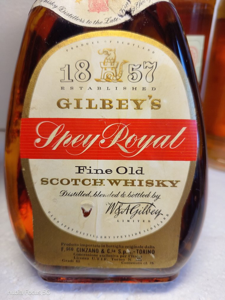 Gilbey's, VAT 69, Haig, Highland Clan - 70cl, 75cl - 4 bottles #2.1