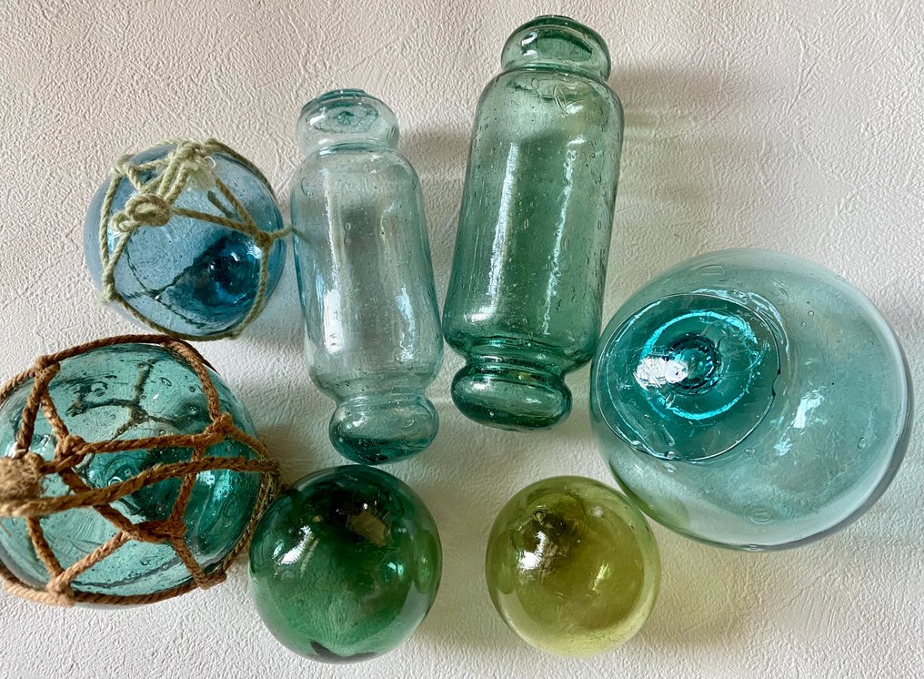 Maritime Object  (7) - Hand-blown glass Kanji marks- Rare set with 2 cylinder #1.0