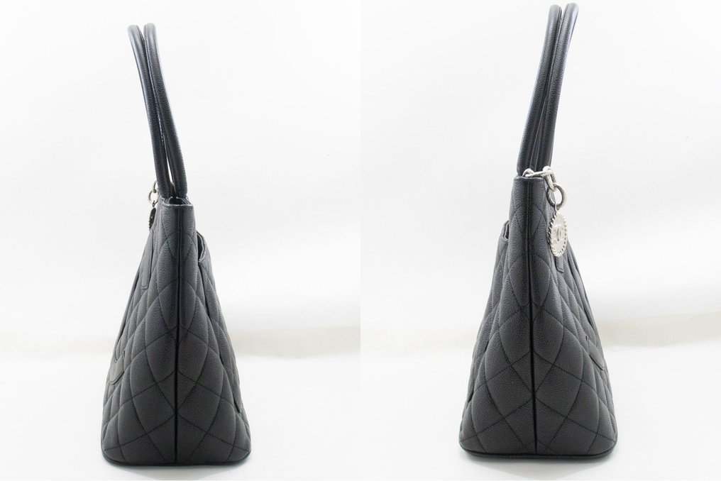 Chanel - Axelremsväska #4.3
