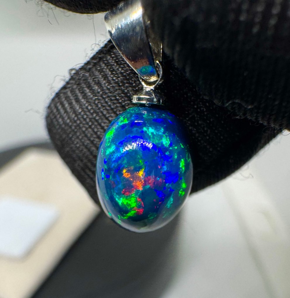 Opale Pendente - Altezza: 20 mm - Larghezza: 8.5 mm- 0.84 g - (1) #4.3