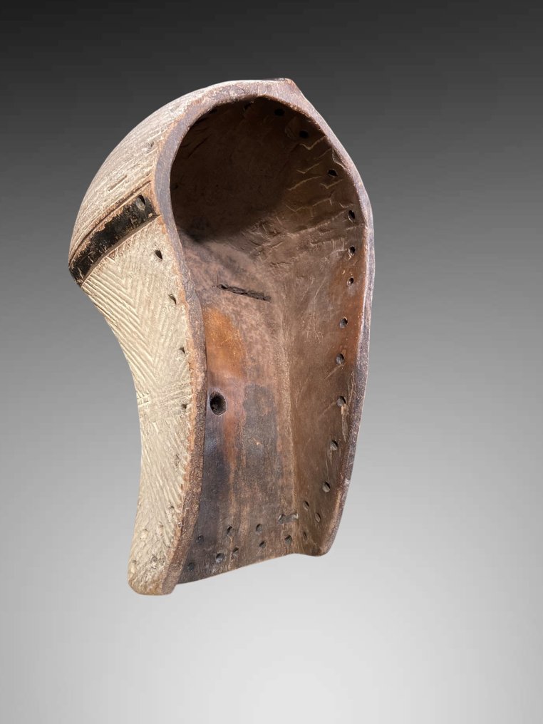 Songye mask - exceptional object - High-quality mask from LUBA/Songye - Songye - DR Congo #2.1