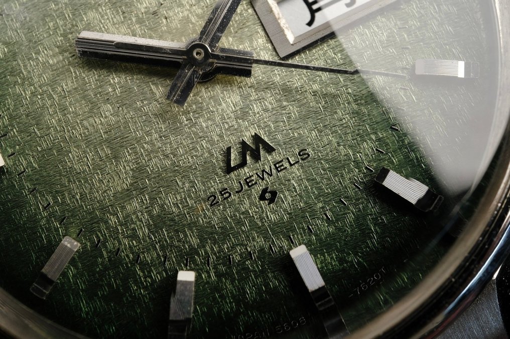 Seiko - Lord Matic "Gradient Textured Green Sunburst" 久響 (Kyūkyō) – Lasting Echo - No Reserve Price - 5606-7300 - Men - 1973 #1.0