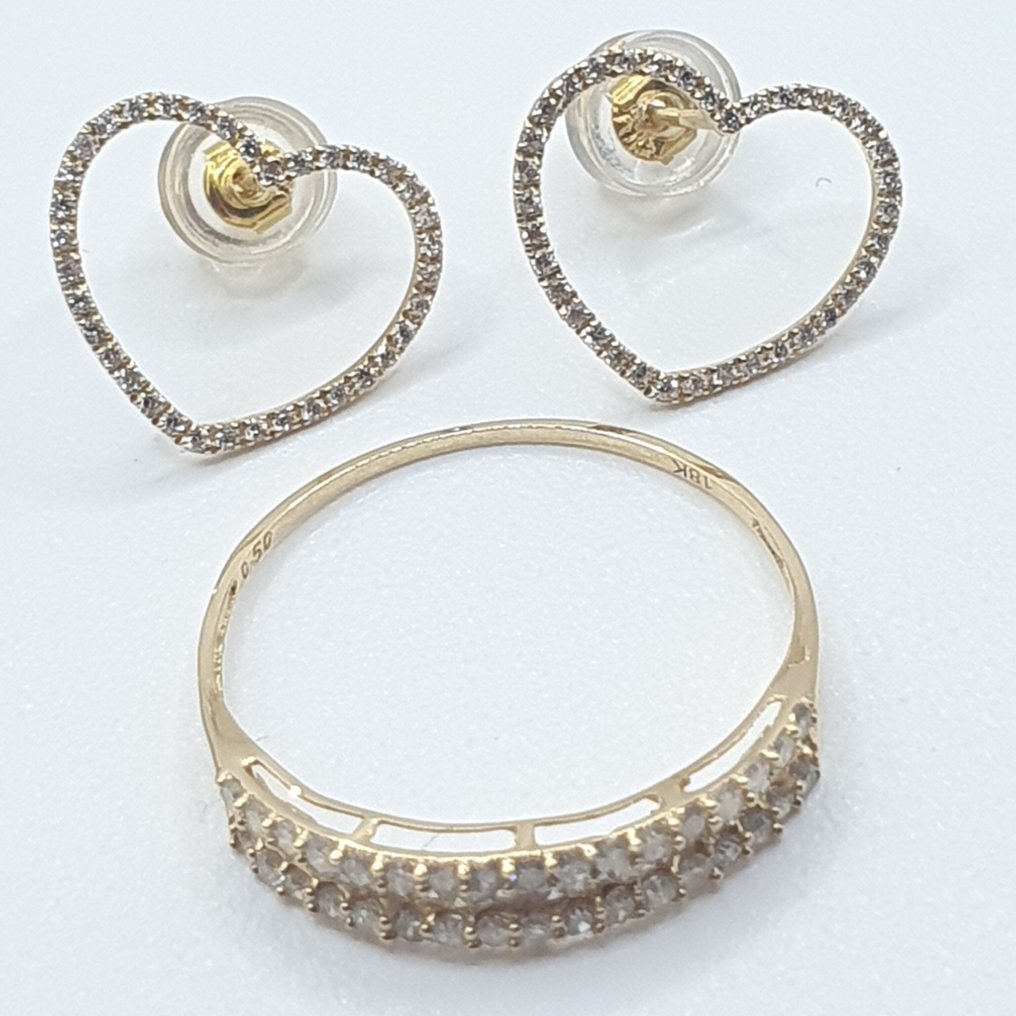 沒有保留價 - 兩件珠寶套裝 - 18 克拉 黃金 - 0.72ct. tw. 鉆石 (天然) #1.0