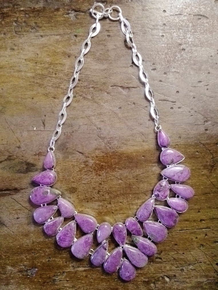 Purpurit Cabochons- 124 g - (1) #3.2