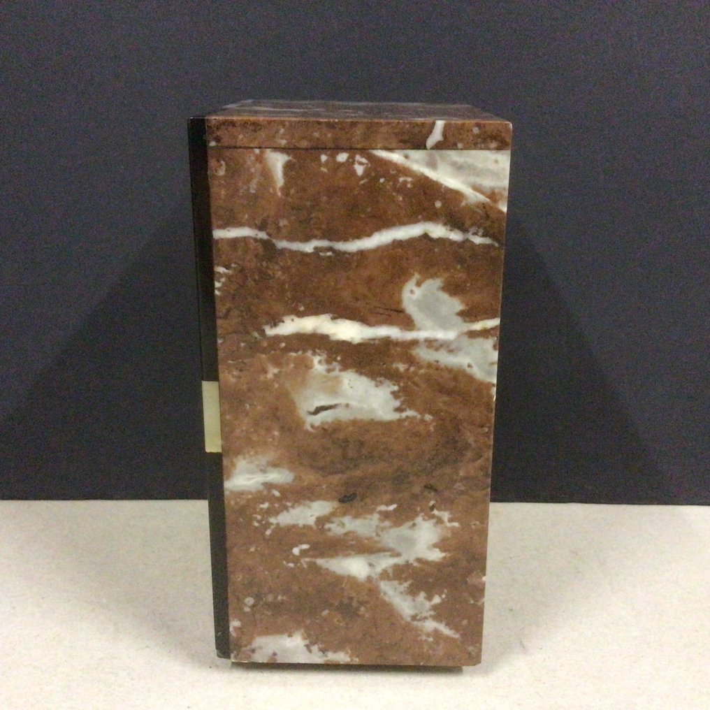 Βιβλιοστάτες (2) - Μάρμαρο, Όνυχας - Εποχή του τζαζ #3.2