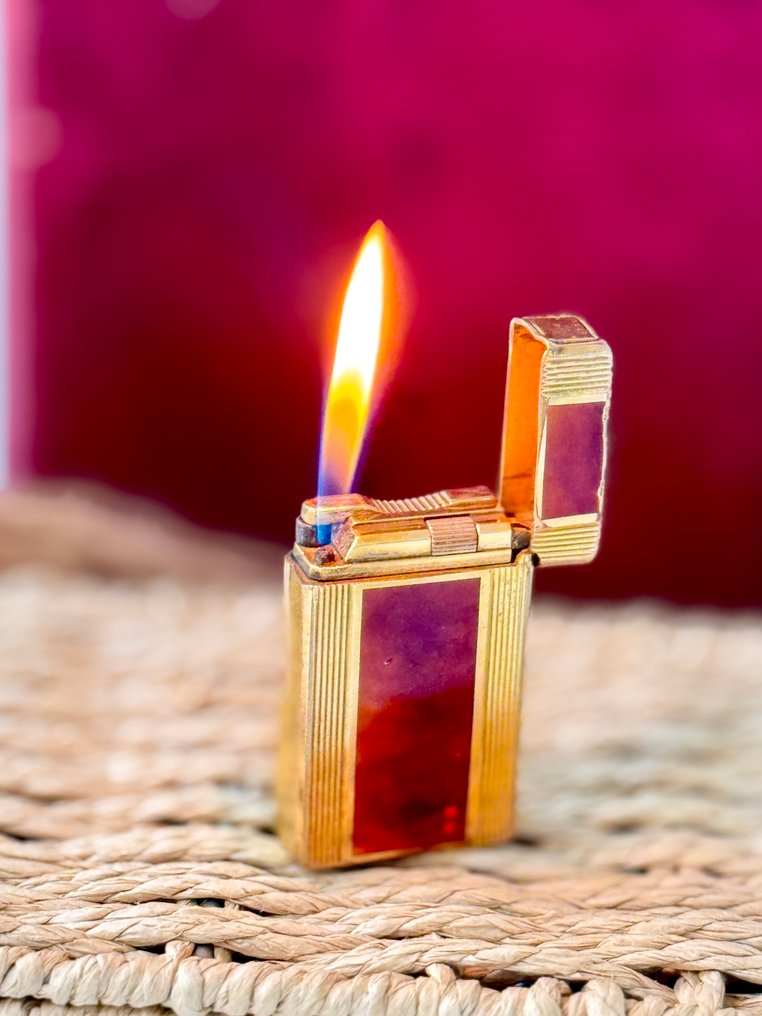 S.T. Dupont - Line 1 Laque de chine - Fără preț de rezervă - Brichetă de buzunar - Placat cu aur #1.0