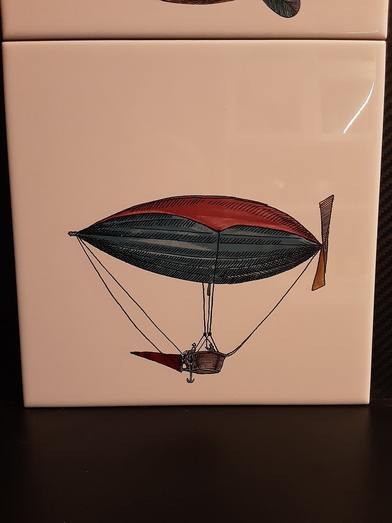 Design Tile (2) - Flying Machines - Ceramica Bardelli Vittuone ( MI ) - Piero Fornasetti - Design - 2000-2010 #1.0