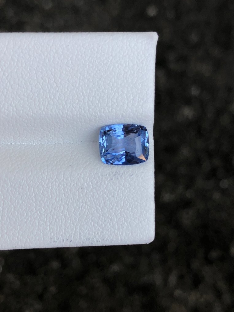 1 pcs Blauw Saffier - 1.73 ct - nternational Colored Gemstone Association (ICA GemLab) #4.3