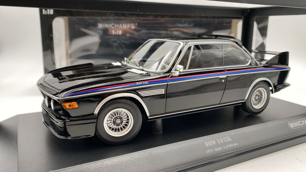 Minichamps 1:18 - Modelauto - BMW 3.0 CSL 1973 - {"reasoning": "Aangezien '(cod.24)' lijkt op een code of aanduiding zonder verdere context, heb ik #2.1