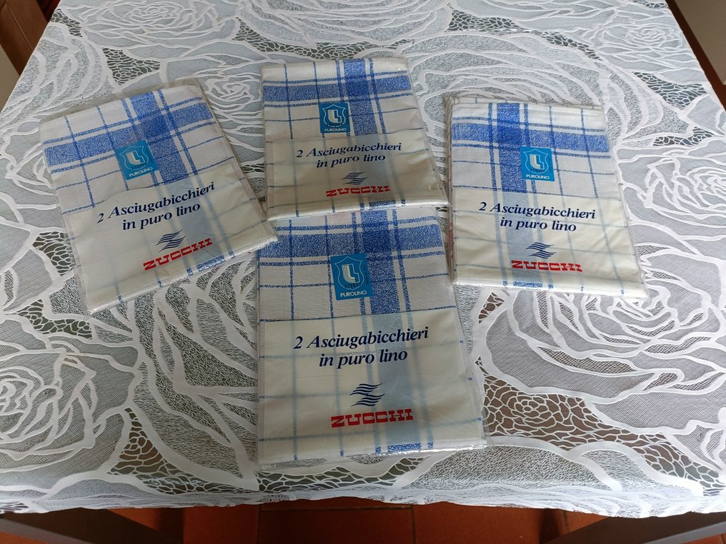 zucchi - Törülköző (8) - 64 cm - 47 cm #1.0