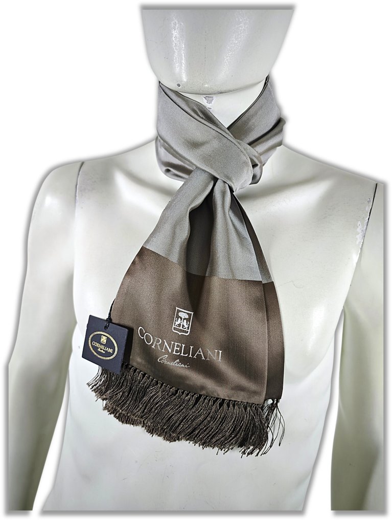 Corneliani - NEW, 100% Silk - Écharpe #1.0
