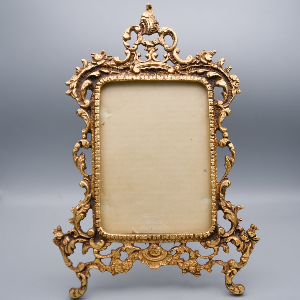 Frame  - Bronze #3.2