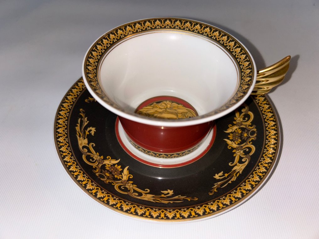 Rosenthal - Gianne Versace & Paul Wunderlich - Tazza e piattino - Medusa Red - Porcellana d’osso (Bone China) #3.2
