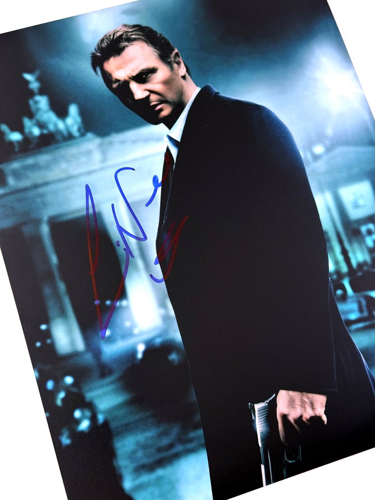 Liam Neeson – Authentic Signed Photo from “Taken” (2008) – Autograph with COA #2.1