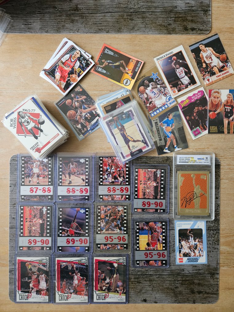 Upper Deck Michael Jordan, Kobe Bryant, Toni Kukoc Autographed card, Insert card, Rookie card, Parallel card, Graded card - 150 Card - Excellent (EX) #1.0
