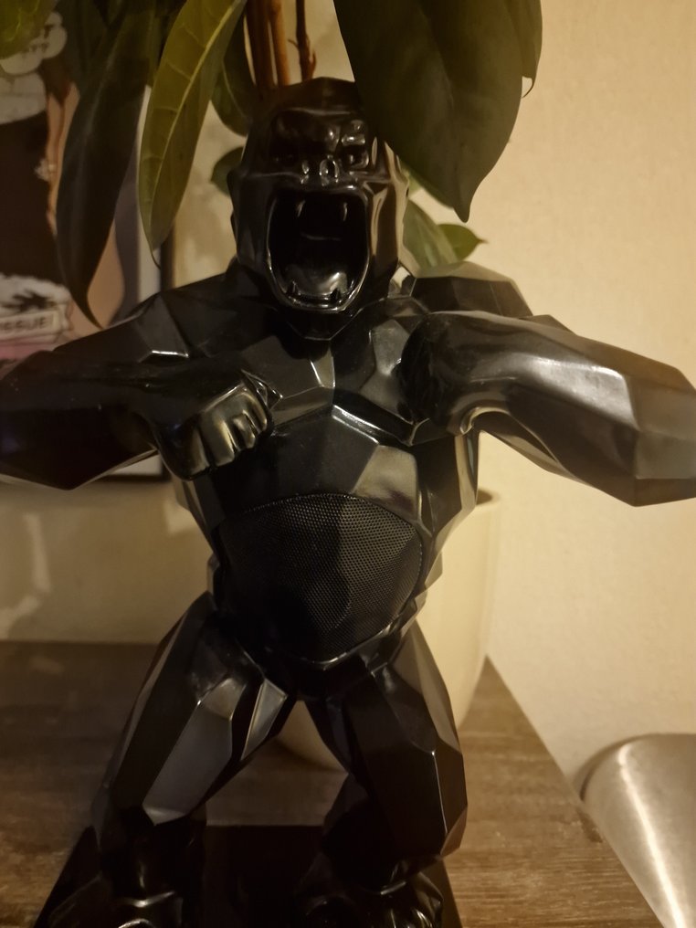 Richard Orlinski (1966) - Kiwi Kong/ Kong Escape #1.0