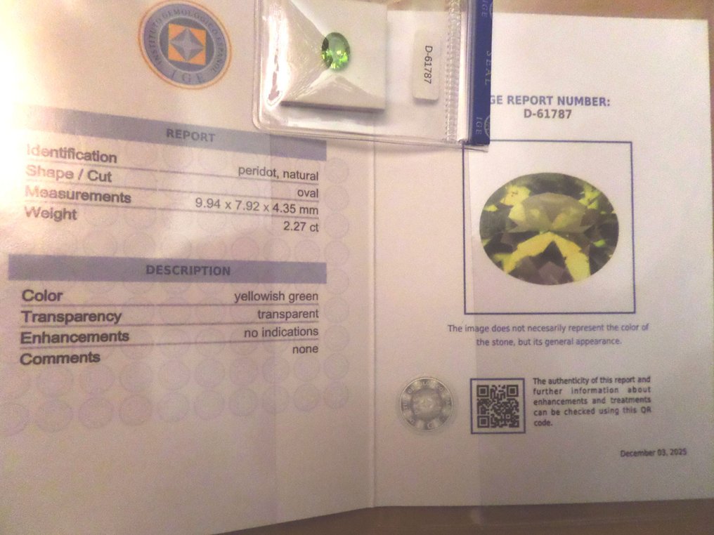 Nincs minimálár Peridot - 2.27 ct - Instituto Gemólogico Español (IGE) #4.3