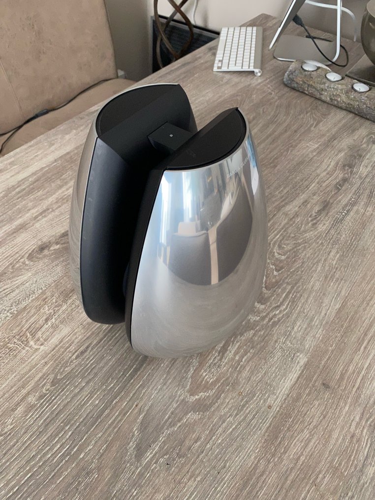 Bang & Olufsen - Beolab Subwoofer 11 "De Tulp" Conjunto de altavoces de subwoofer #1.0